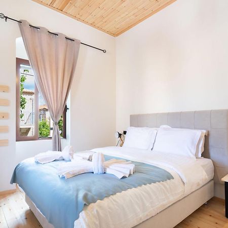 Mani View Luxury House Apartamento Agios Nikolaos  Exterior foto