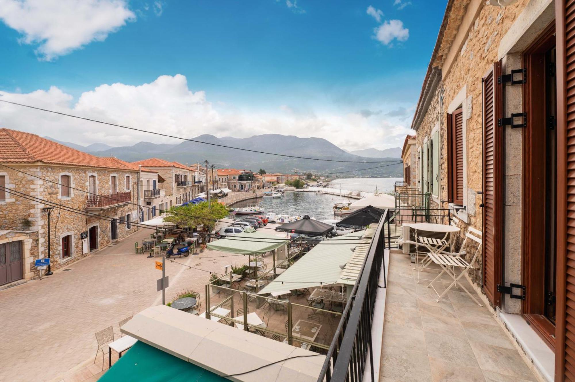 Mani View Luxury House Apartamento Agios Nikolaos  Exterior foto