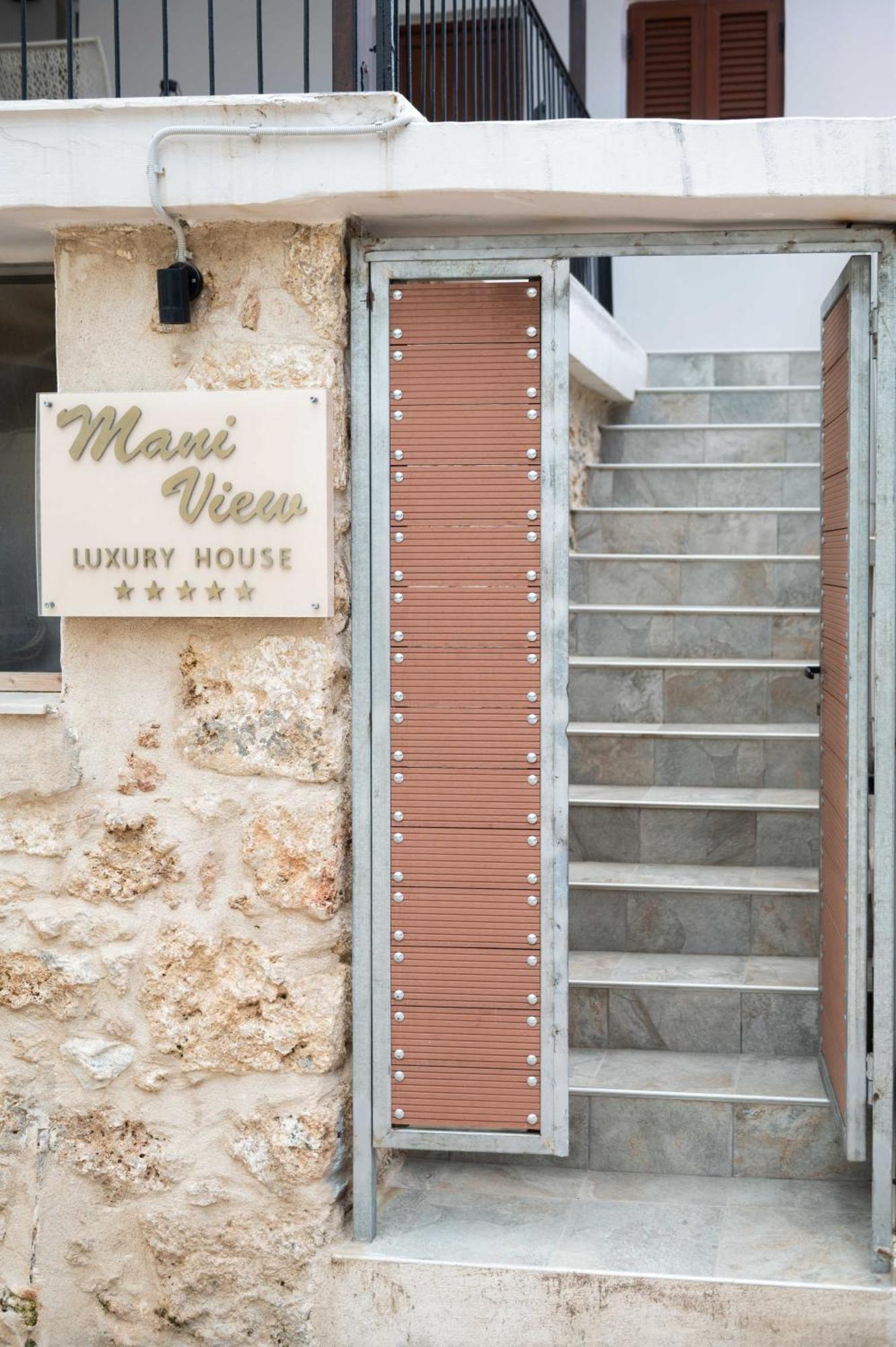 Mani View Luxury House Apartamento Agios Nikolaos  Exterior foto